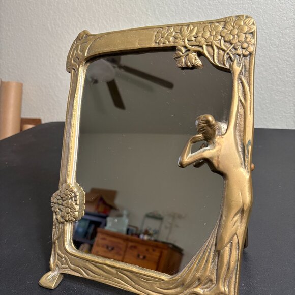Art Deco Art Nouveau Period Tabletop, Solid Brass Mirror with Woman Figure - Picture 3 of 13